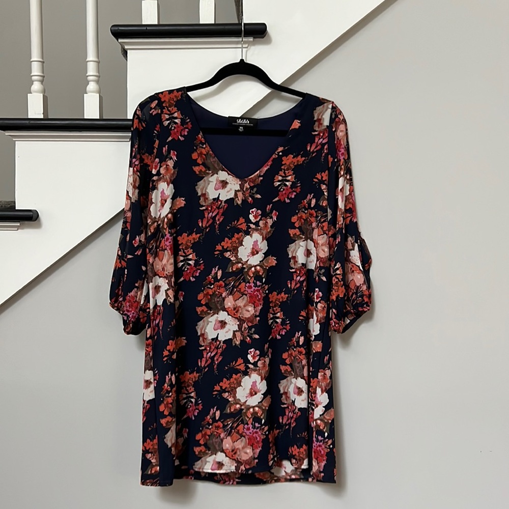 Lulu’s XS Shifting Dears Navy Blue Floral Print Dress